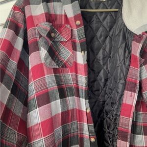 Wrangler quilted flannel button up